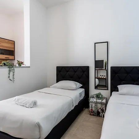 Appartement Simba In W/ Terrace Larnaca