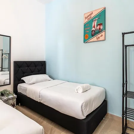 Apartment Simba In W/ Terrace Larnaca